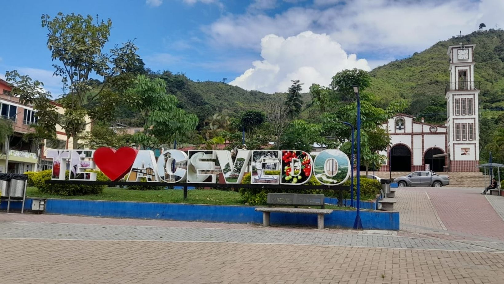 Colegios privados en Acevedo Colegios privados en Acevedo
